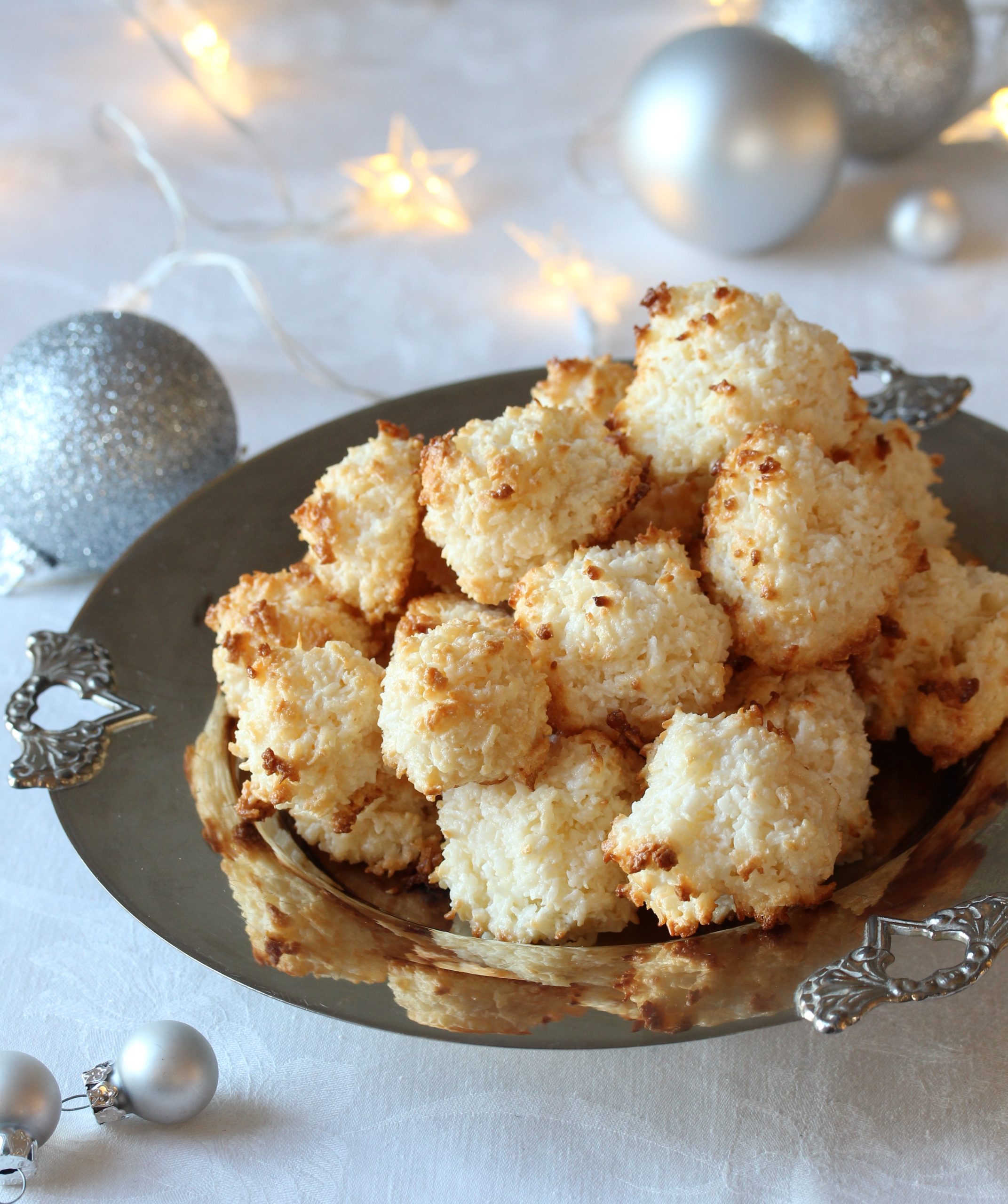 coconut macaroon